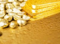 贵金属行情分析：黄金跌幅超14% 银行收紧贵金属业务